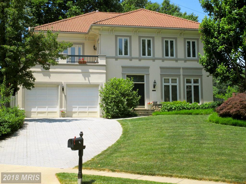 8019 Cobble Creek Circle - Photo 1