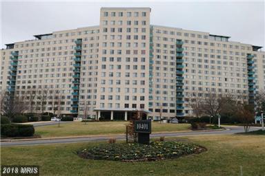 10401 Grosvenor Place - Photo 1