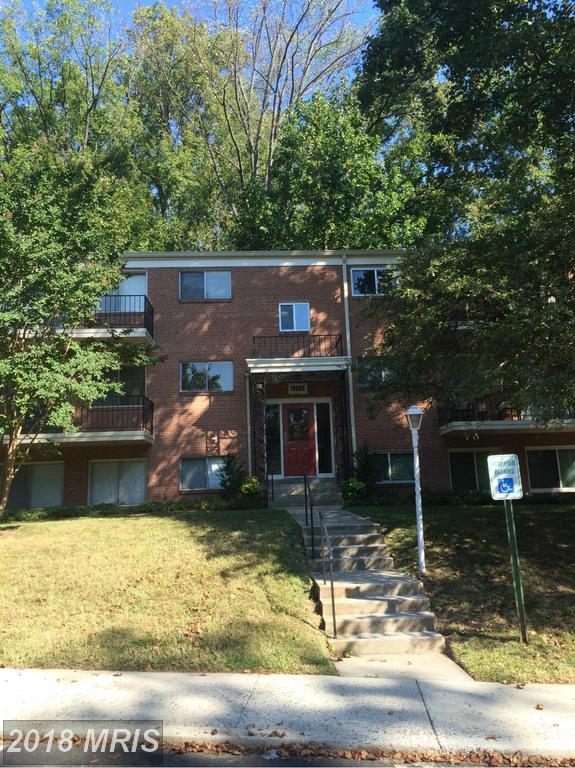 10696 Weymouth Street - Photo 1