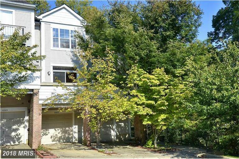10303 Royal Woods Court - Photo 1