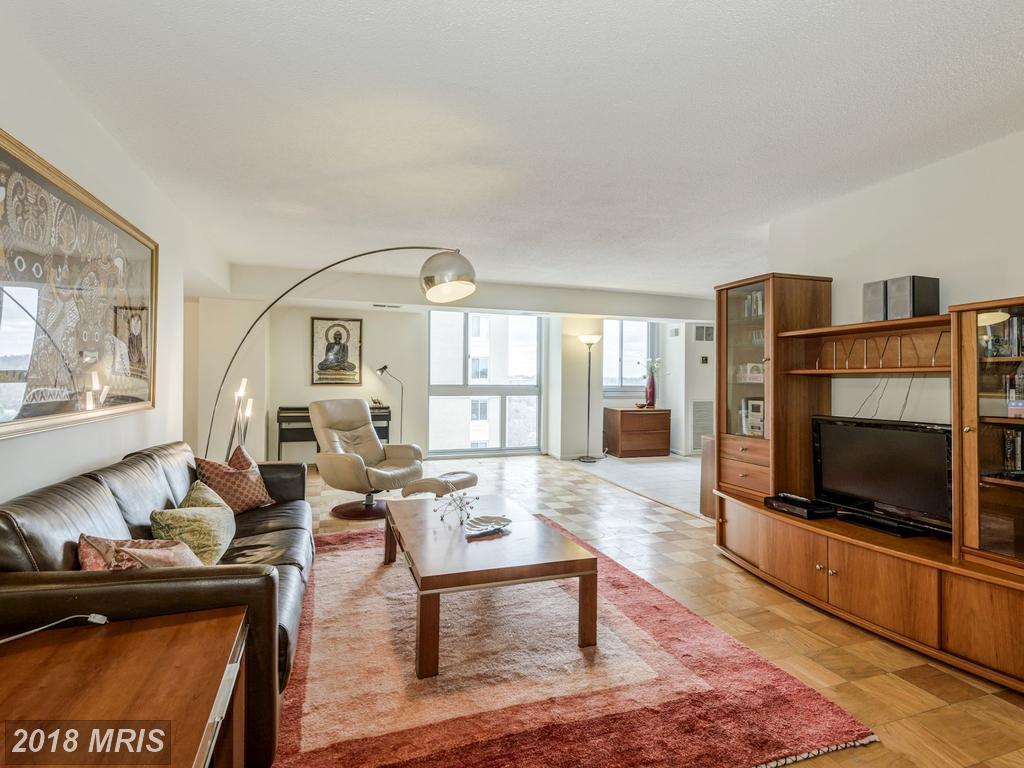 4601 Park Avenue - Photo 1