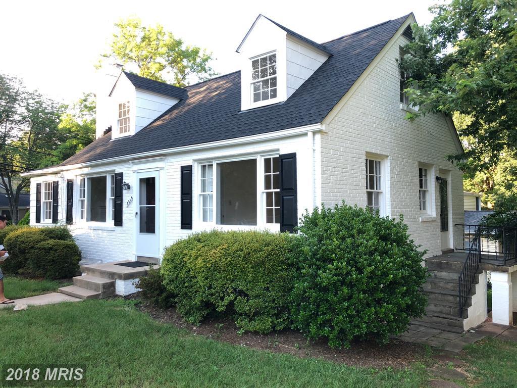 9215 Wadsworth Drive - Photo 1