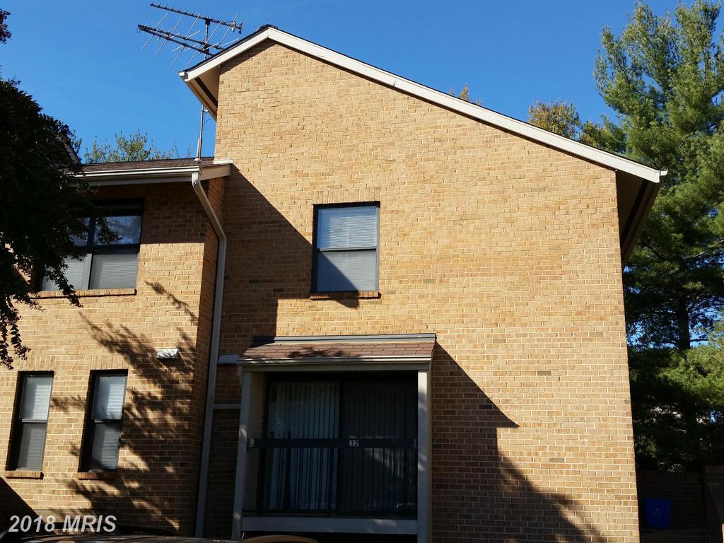32 Dudley Court - Photo 1