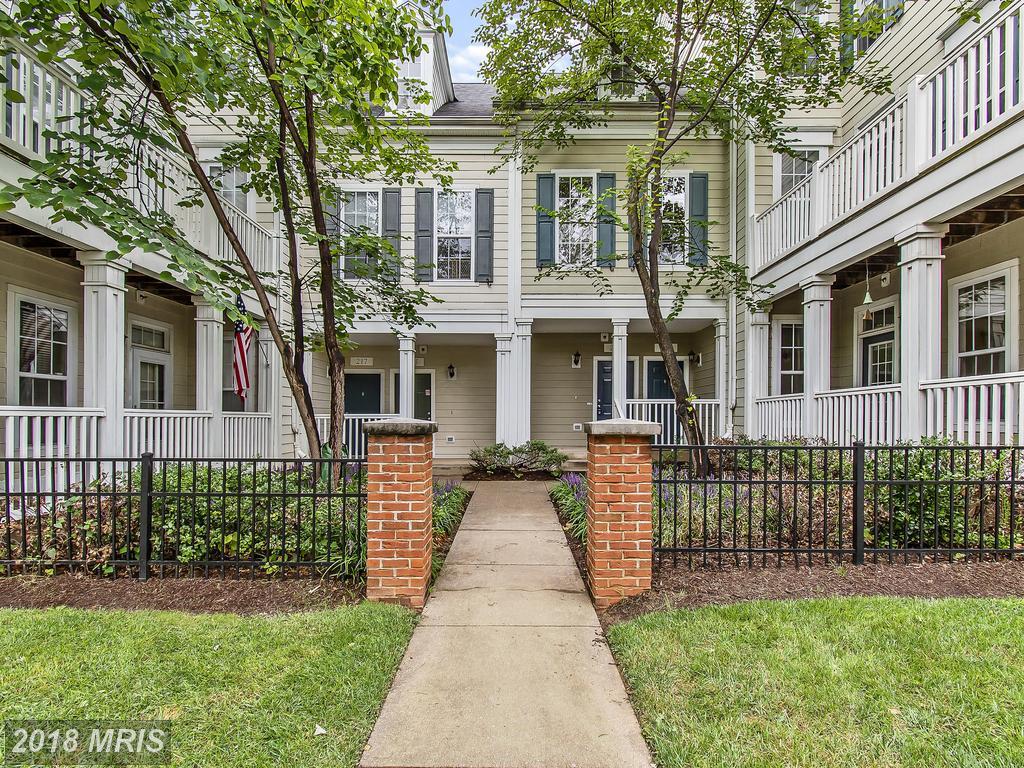 213 King Farm Boulevard - Photo 1
