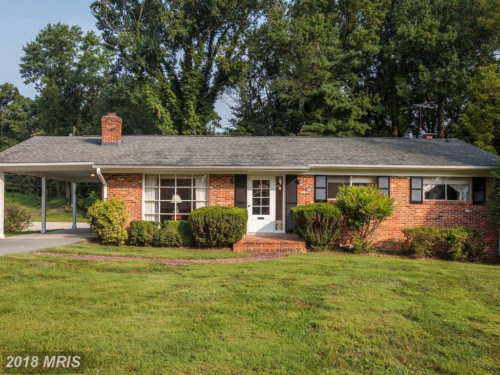1 Pinebrook Court - Photo 1