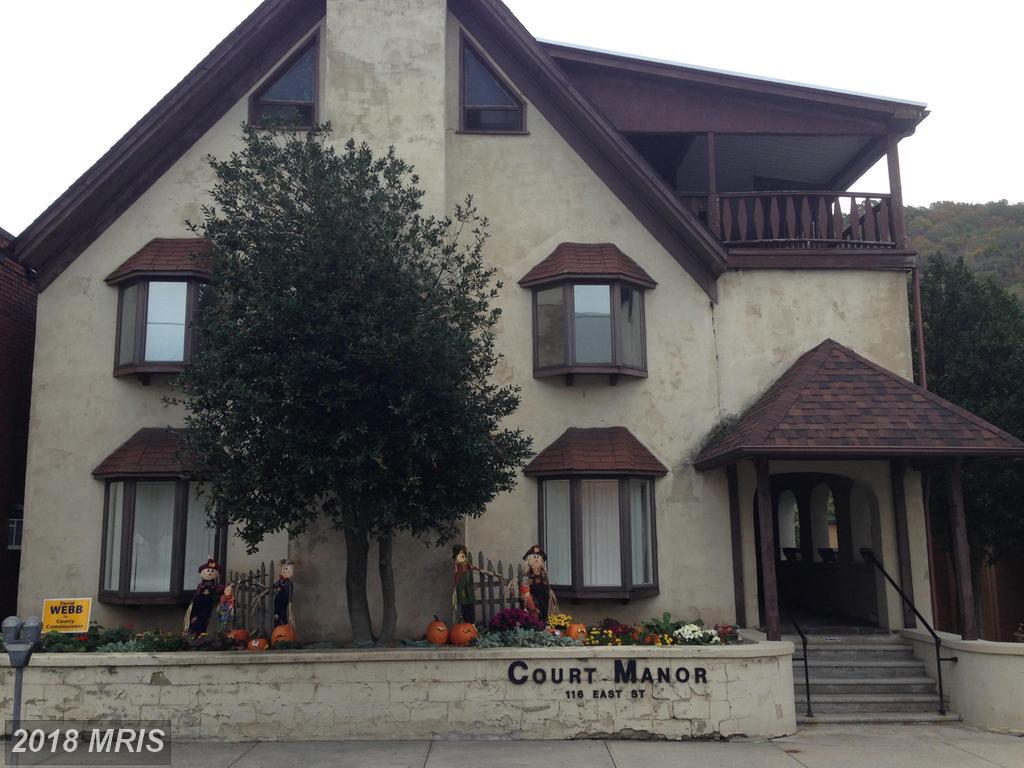 116 East Street - Photo 1