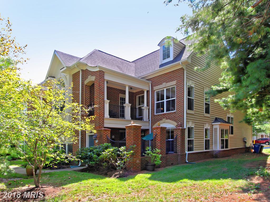 9962 Wellington Road - Photo 1