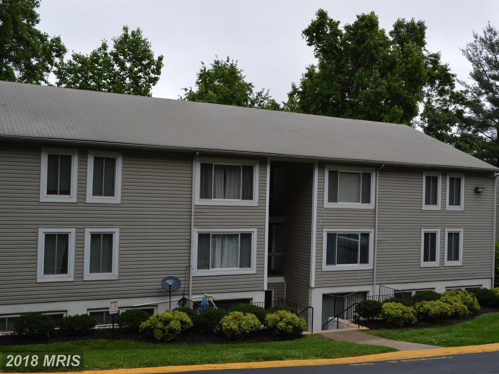 111 Berry Street - Photo 1