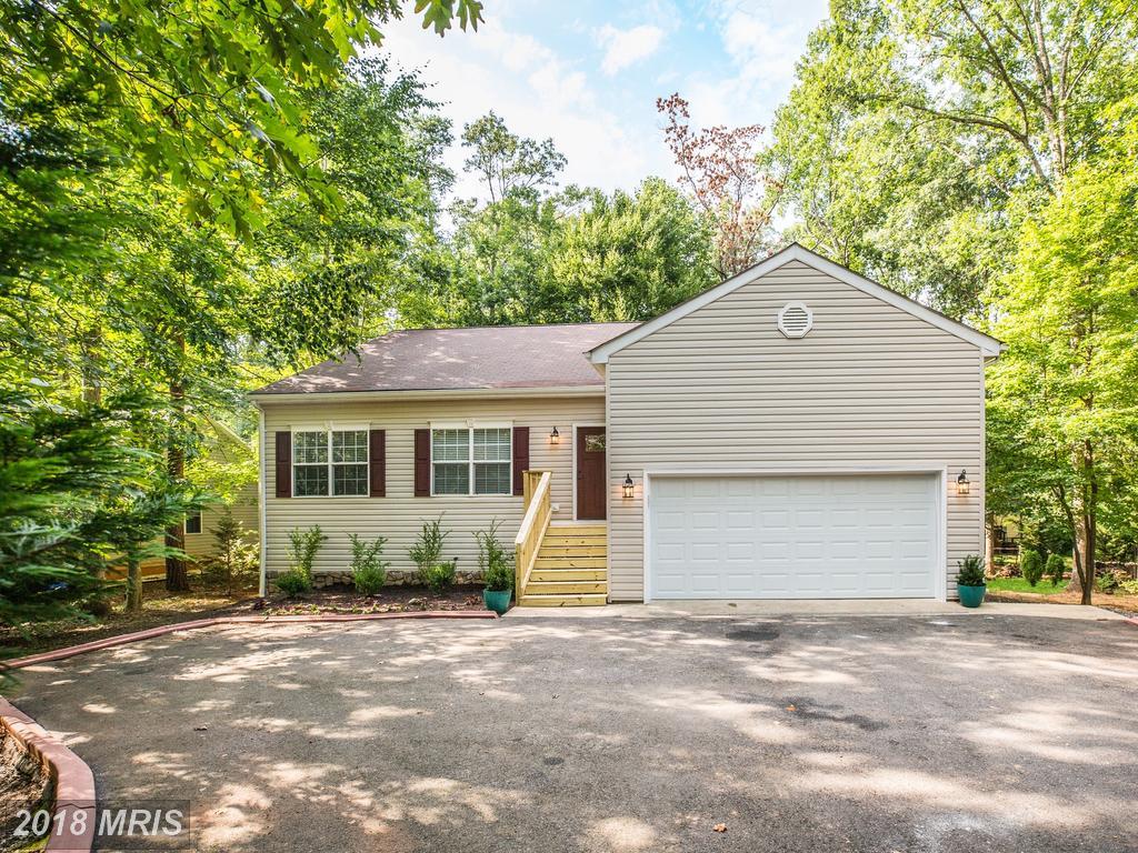4237 Lakeview Parkway - Photo 1