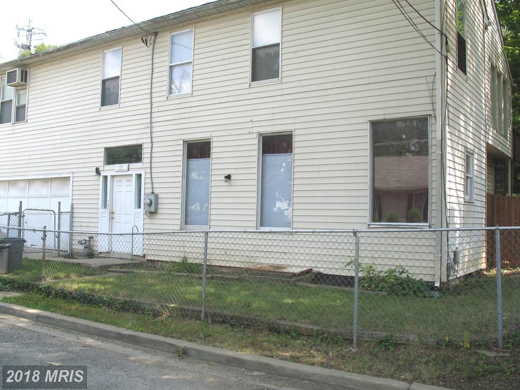 5809 Burgundy Street - Photo 1