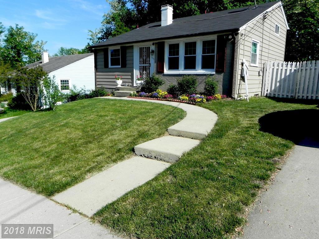 515 Sandy Place - Photo 1