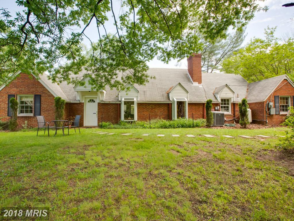 3106 Old Largo Road - Photo 1