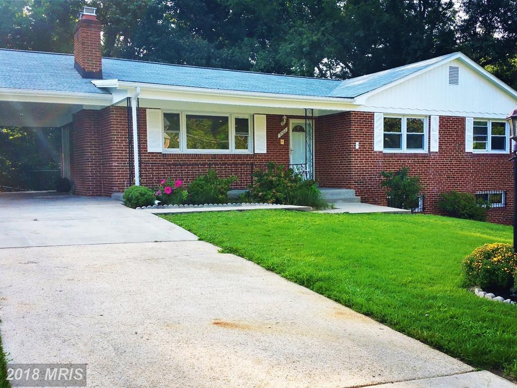 9702 Beverly Avenue - Photo 1