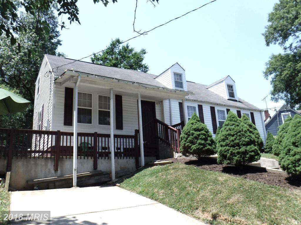 4402 72ND Avenue - Photo 1