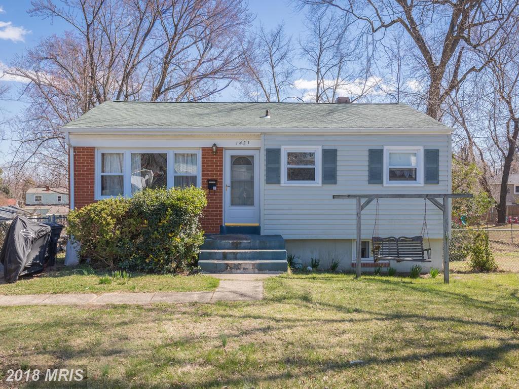 1421 Kentucky Avenue - Photo 1