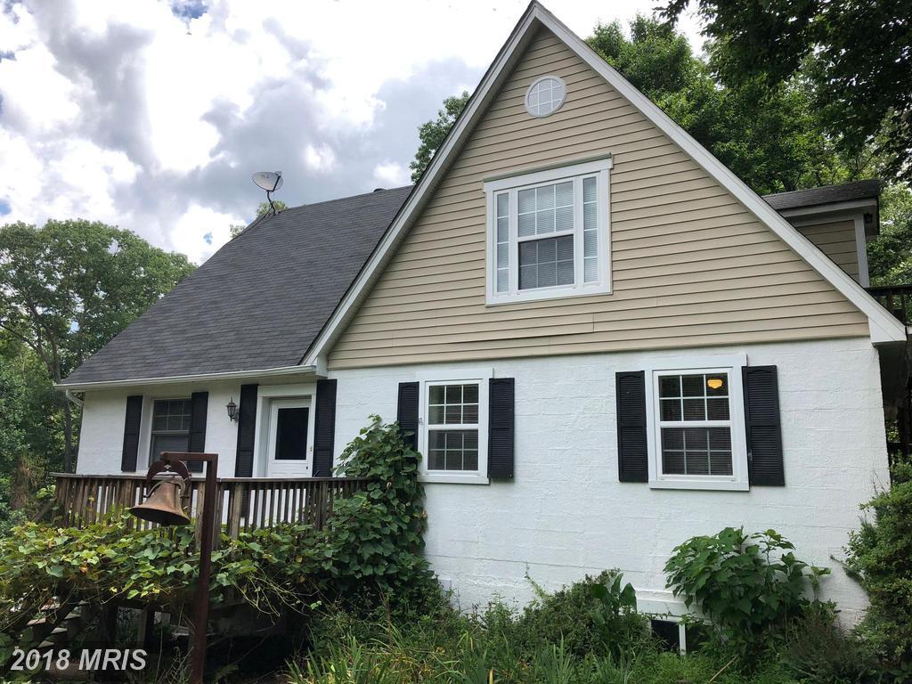 8015 Lake Drive - Photo 1