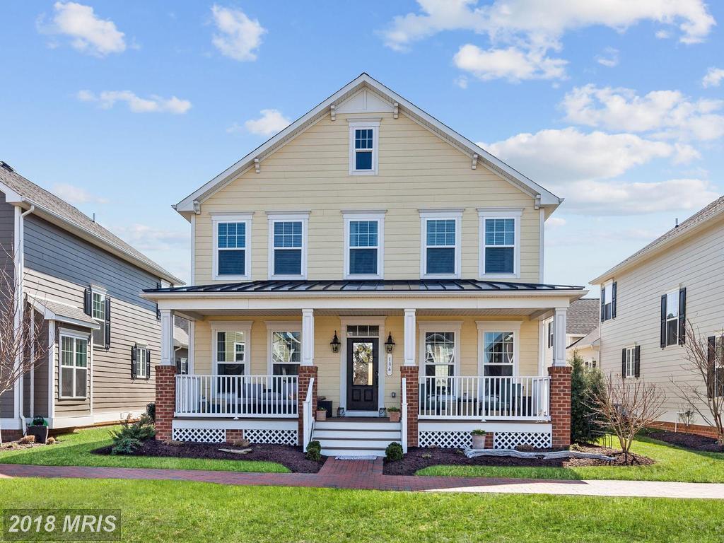 136 Evelyne Street - Photo 1