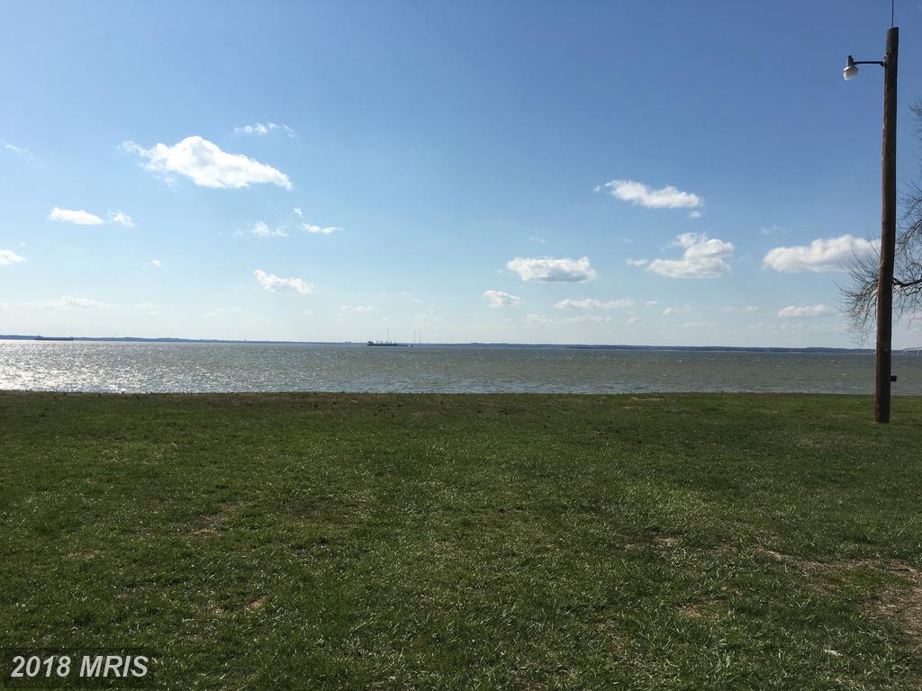 1015 Bayside Drive - Photo 1