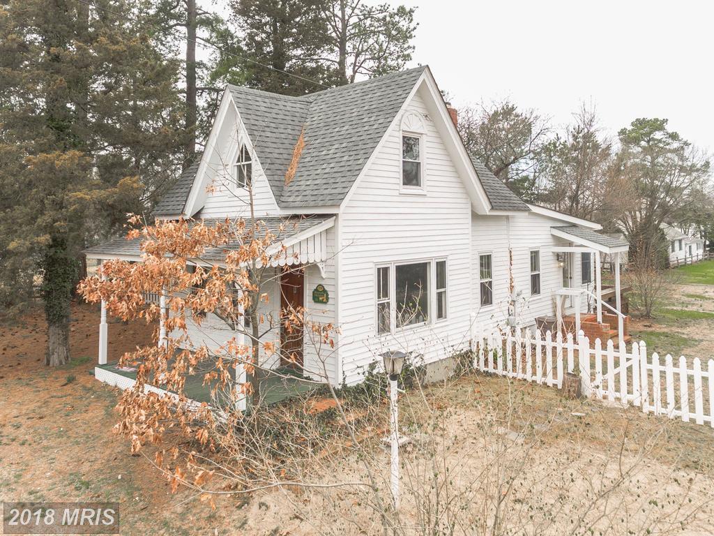 204 Front Street - Photo 1