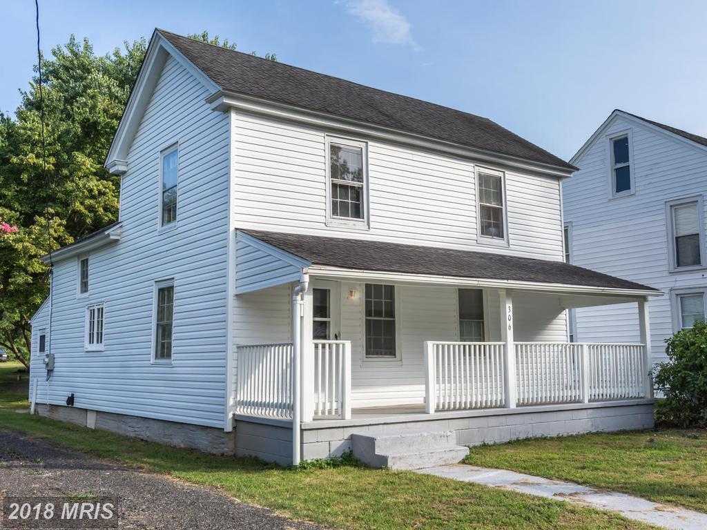 306 Main Street - Photo 1