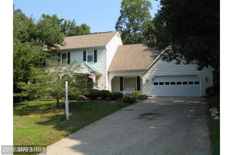 4 Bainbridge Lane - Photo 1