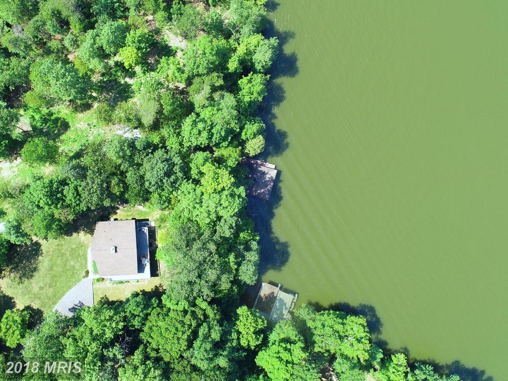 110 Windway Drive - Photo 1