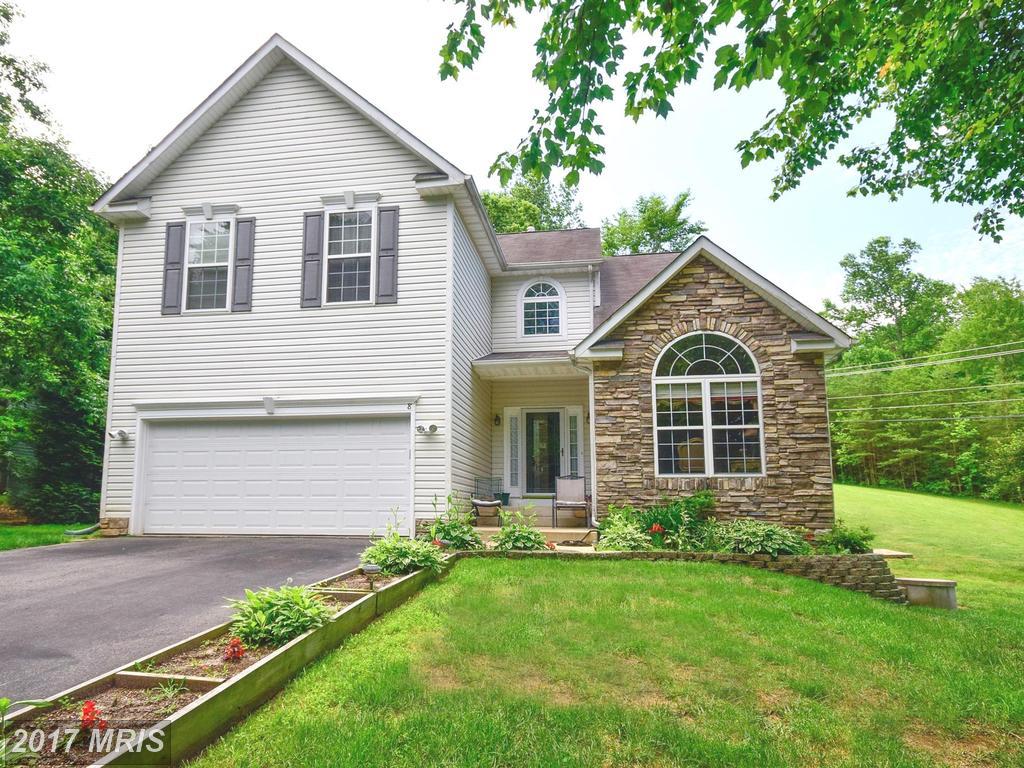 8 Monna Lee Drive - Photo 1