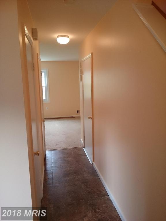 32 Bristol Court - Photo 1