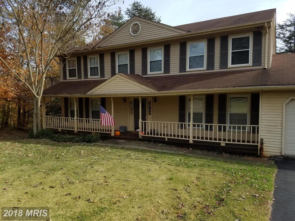 127 Jennifer Lane - Photo 1