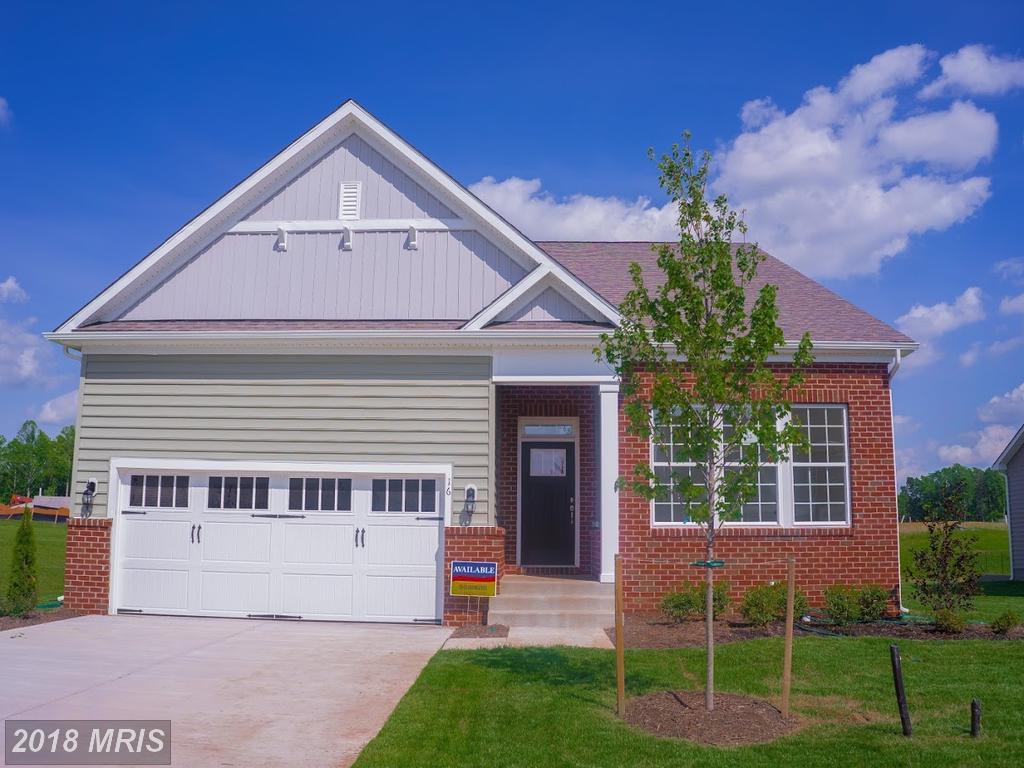 16 Hollycrest - Photo 1