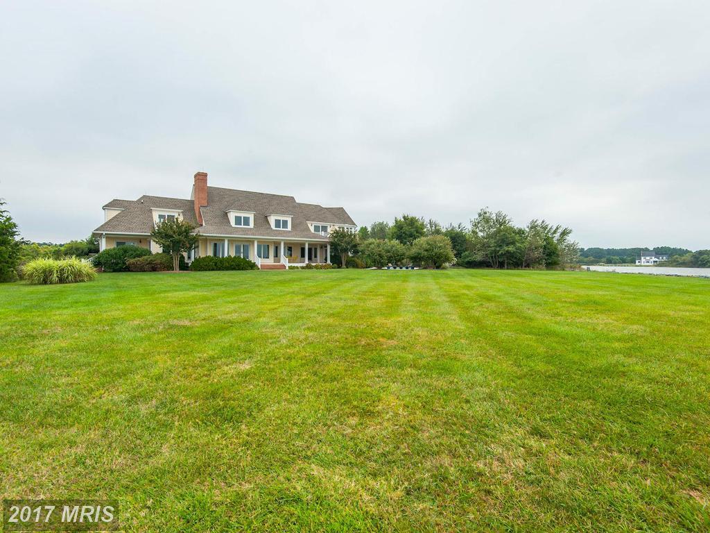 7630 Ferry Cove Road - Photo 1