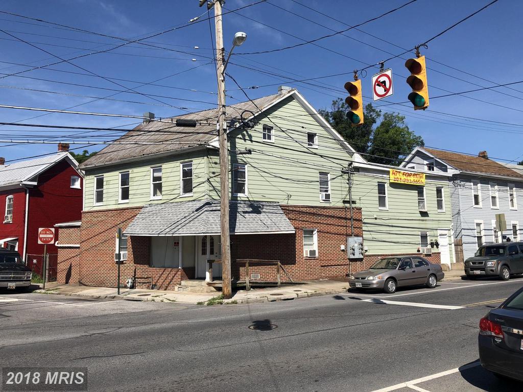 511 Salem Avenue - Photo 1