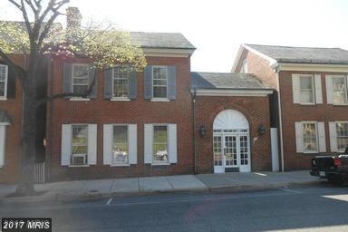 318 Potomac Street - Photo 1