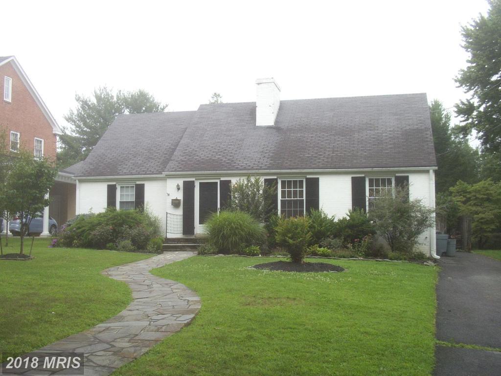 633 Tennyson Avenue - Photo 1