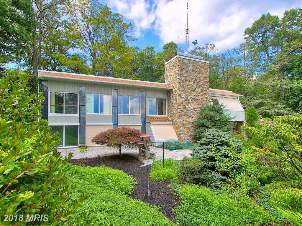 920 Laurel Woods Lane - Photo 1