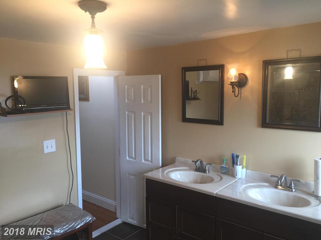 1352 Carroll Street - Photo 1