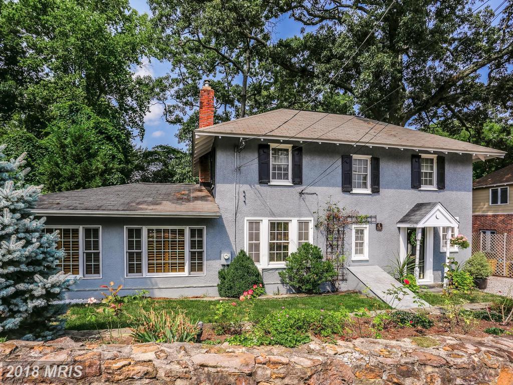 4 Luna Lane - Photo 1
