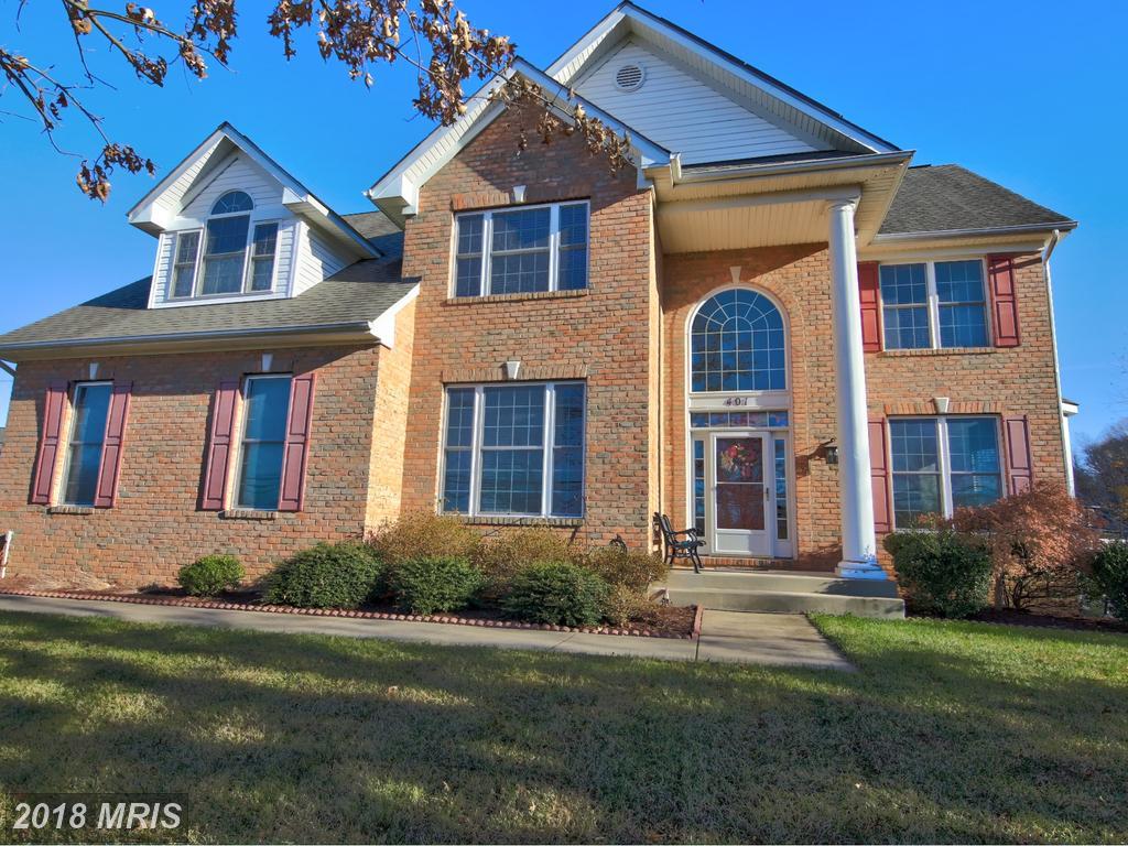 401 University Drive - Photo 1