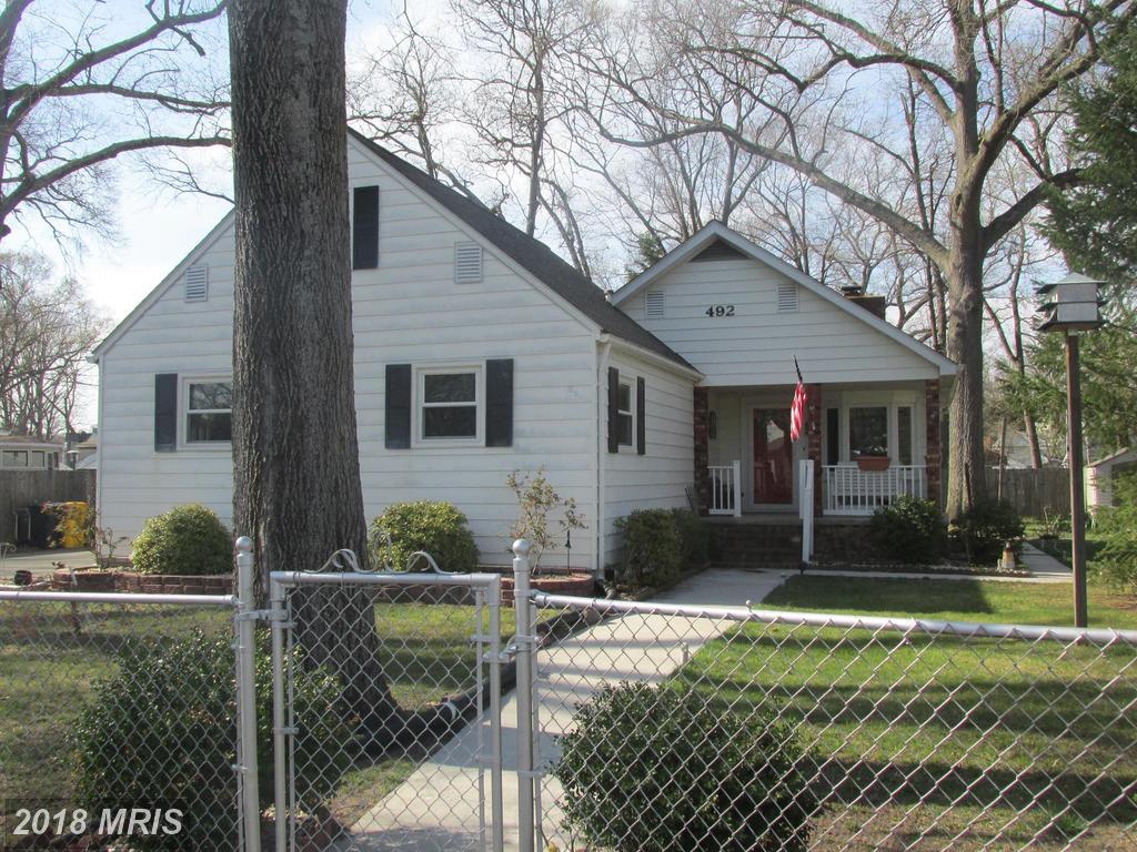 492 Center Street - Photo 1