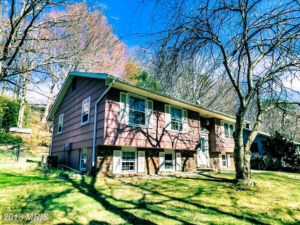 556 Edwards Drive - Photo 1