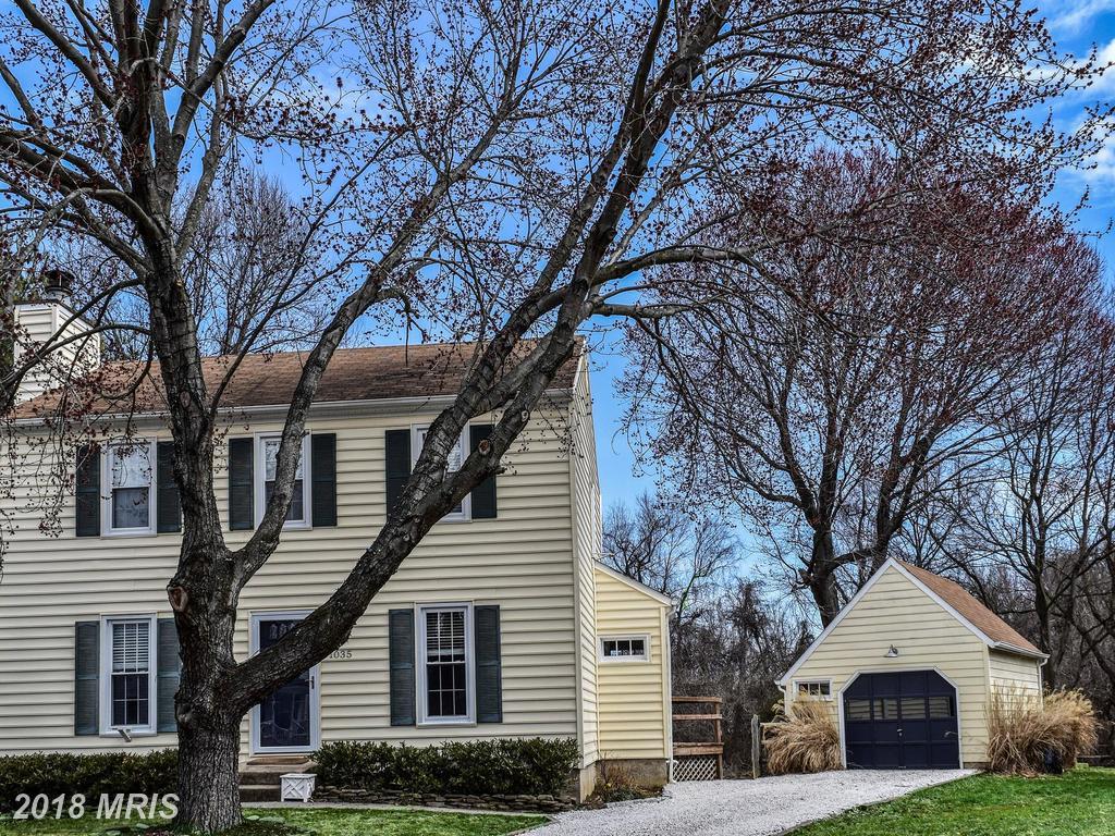 1035 Hyde Park Drive - Photo 1
