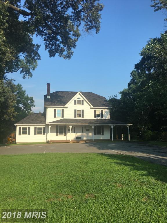 105 Padfield Boulevard - Photo 1
