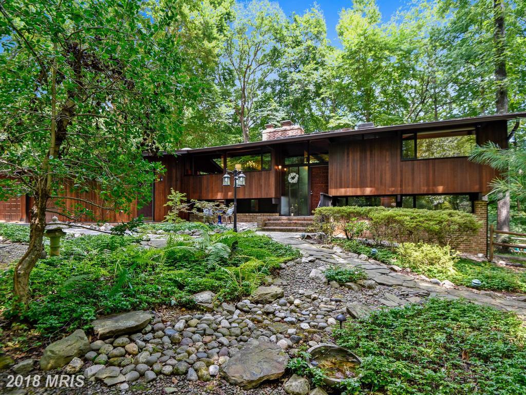 1715 Westminster Way - Photo 1