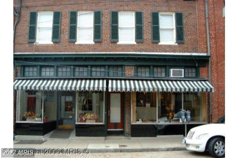 77 Maryland Avenue - Photo 1