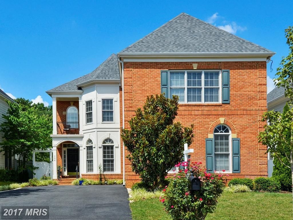 704 Brannock Terrace - Photo 1