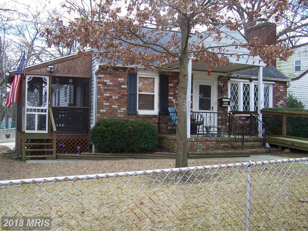 207 C Street - Photo 1