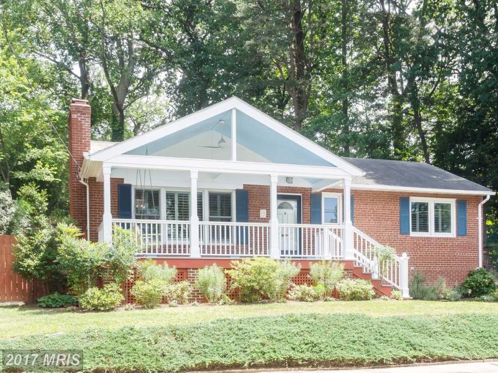 885 Nottingham Street - Photo 1