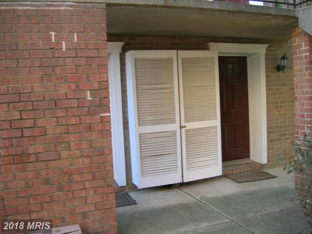 939-A Rolfe Street - Photo 1