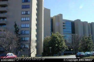 1101 Arlington Ridge Road - Photo 1