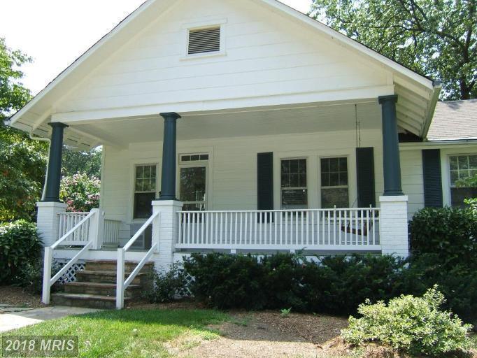 1208 Oakcrest Road - Photo 1